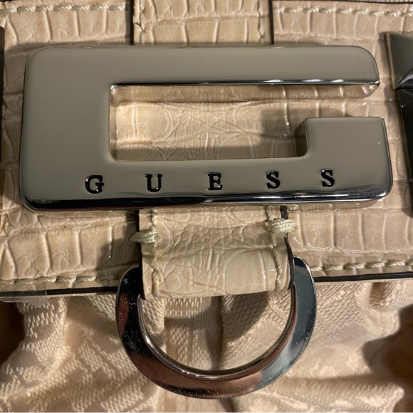 Guess Beige Logo Purse and Wallet Matching Set Size Small - Picture 6 of 17